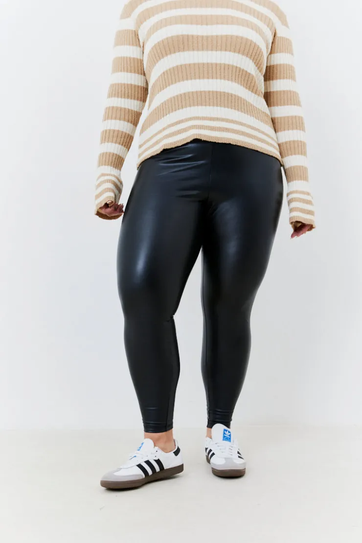Hot In The Style Perfect Sculpting High Waisted Leather Look Leggings