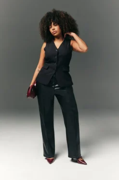 New In The Style Perfect Sculpting High Waisted Leather Look Straight Leg Trouser Black