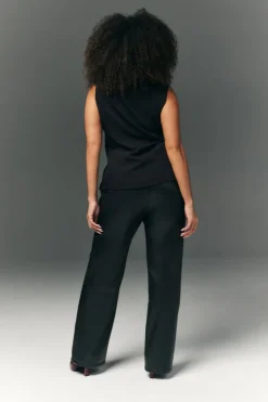 New In The Style Perfect Sculpting High Waisted Leather Look Straight Leg Trouser Black