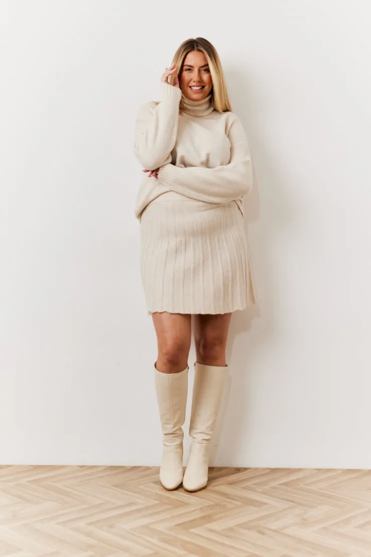 Discount In The Style Pleated Co-Ord Mini Skirt Cream