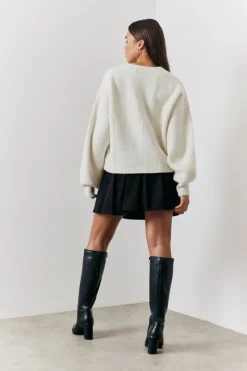 In the Style Pleated Skirt Black