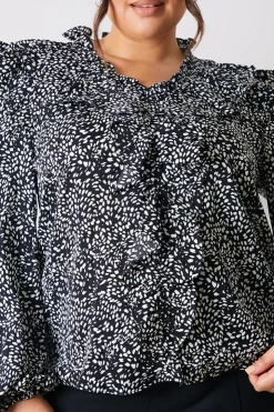 Best In The Style Printed Ruffle Blouse Black