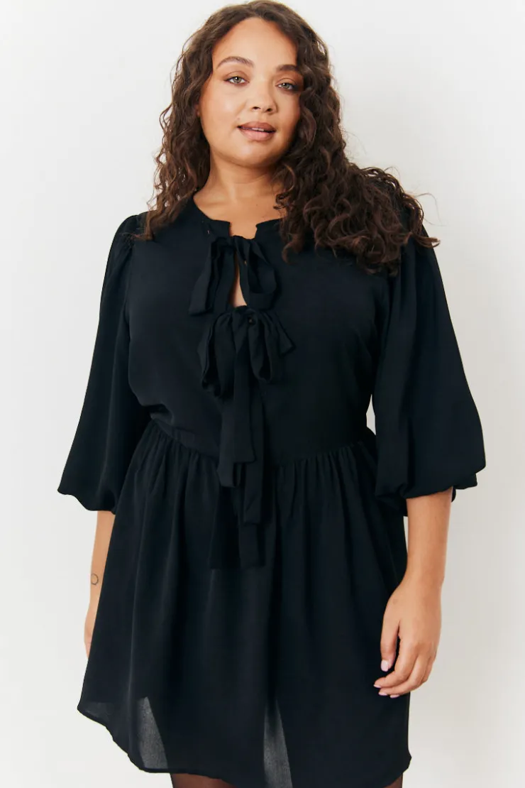 Best In the Style Puff Sleeve Bow Detail Mini Dress Black