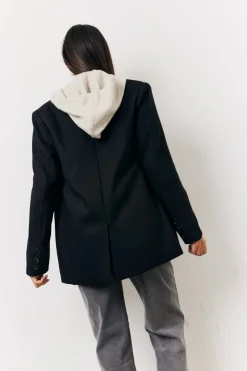 Hot In the Style Relaxed Blazer Black