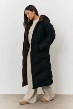 In the Style Reversible Hooded Longline Puffer Coat Chocolate