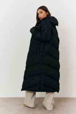 In the Style Reversible Hooded Longline Puffer Coat Chocolate