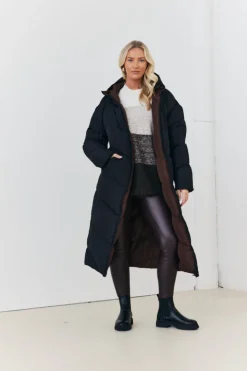 In the Style Reversible Hooded Longline Puffer Coat Chocolate