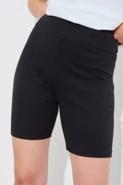 Hot In The Style Ribbed High Waisted Cycling Shorts