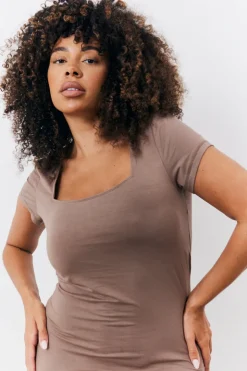 Outlet Fits Sculpting Cap Sleeve Maxi Dress Mocha