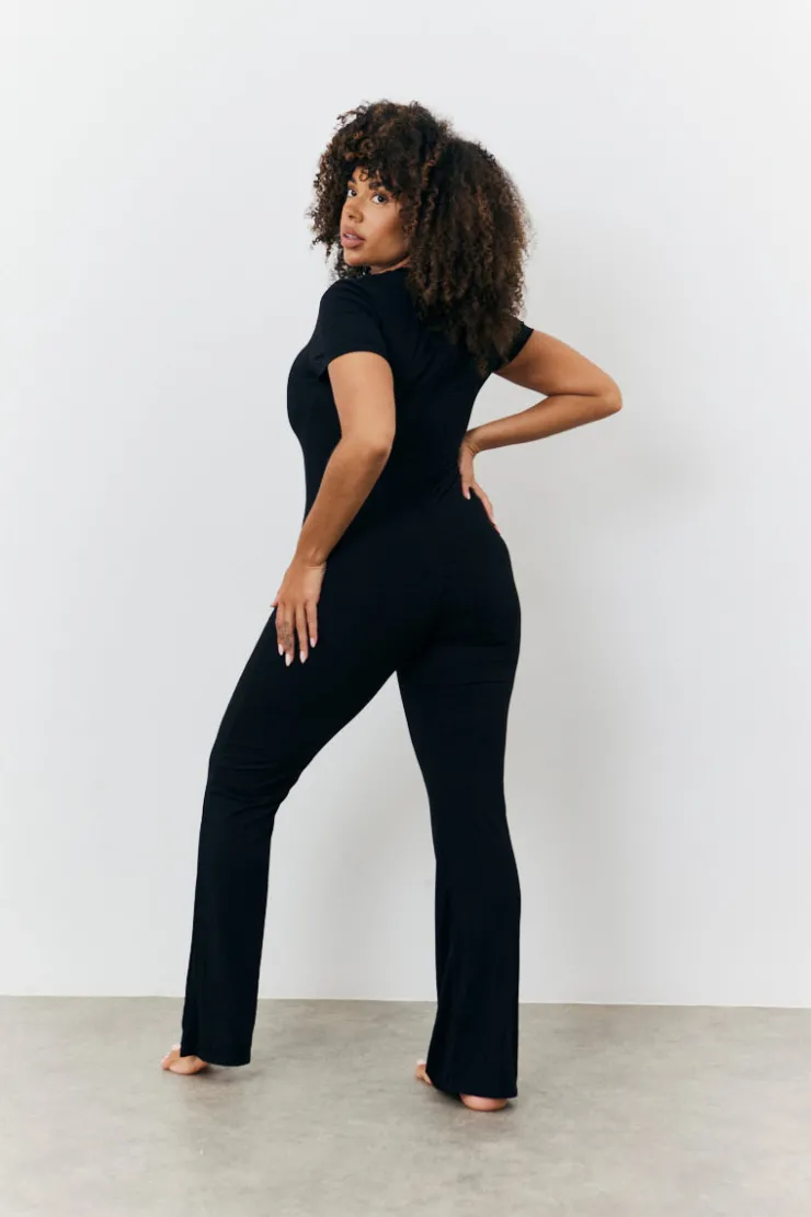 Online In the Style Sculpting Short Sleeve Wide Leg Jumpsuit Black