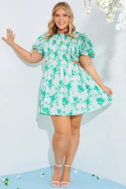 Hot In The Style Shirred Bust Mini Dress Green