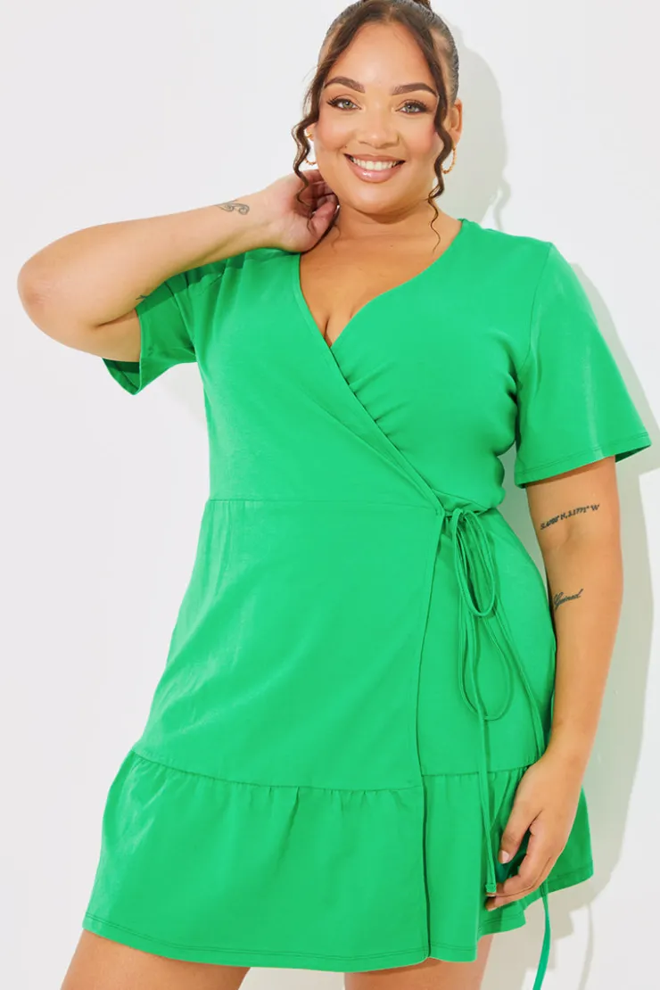 New In The Style Short Sleeve Wrap Swing Dress