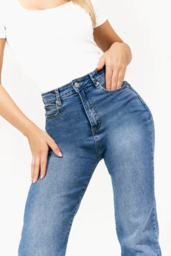 Discount In The Style Sienna Straight Leg Jean Mid blue