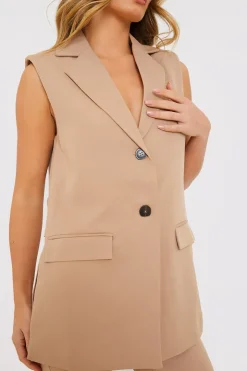 New In the Style Sleeveless Oversized Blazer