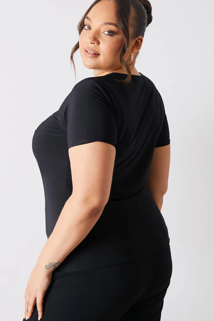 Online In The Style Slinky Twist Front Short Sleeve Top Black