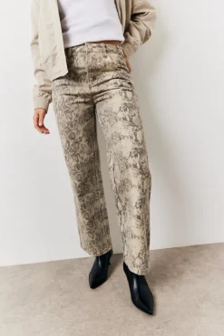 Outlet In The Style Snake Print Straight Leg Jeans Brown