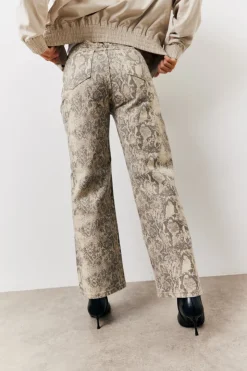Outlet In The Style Snake Print Straight Leg Jeans Brown