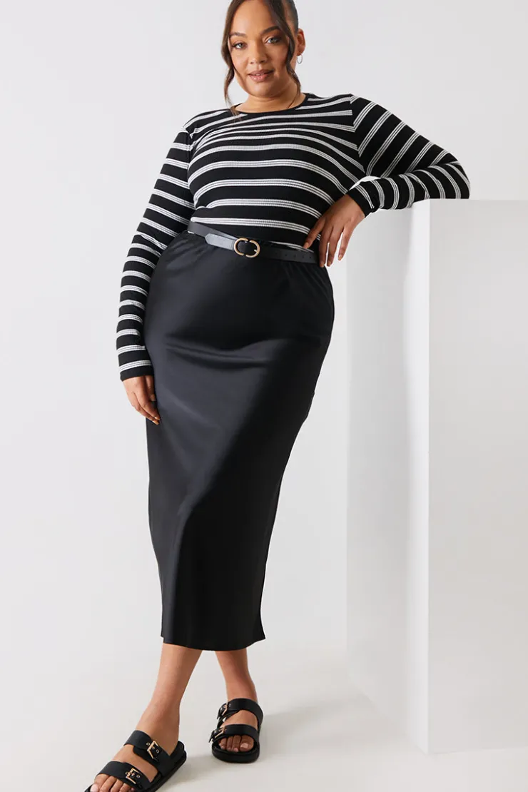Online In the Style Striped Ribbed Long Sleeve Top
