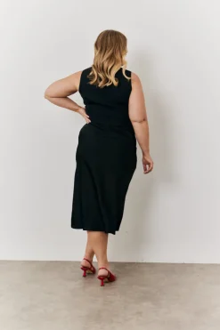 In the Style Tailored Waistcoat Black