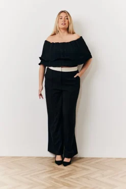 Best In The Style Ultimate Ruffle Bandeau Top Black