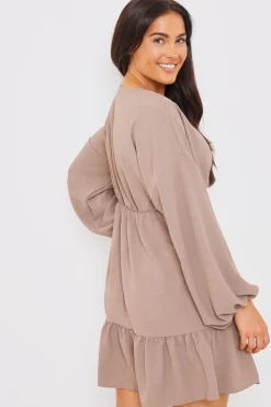 Best In the Style V Neck Frill Hem Smock Dress Mocha