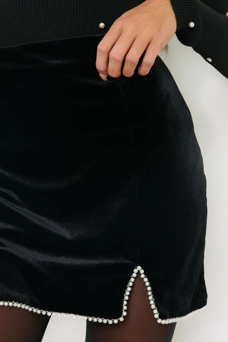 Discount In the Style Velvet Faux Pearl Mini Skirt Black