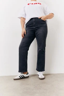 In The Style Straight Leg Jeans Washed black