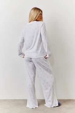 Clearance In The Style Bow Print Long Sleeve Top and Trouser PJ Set White