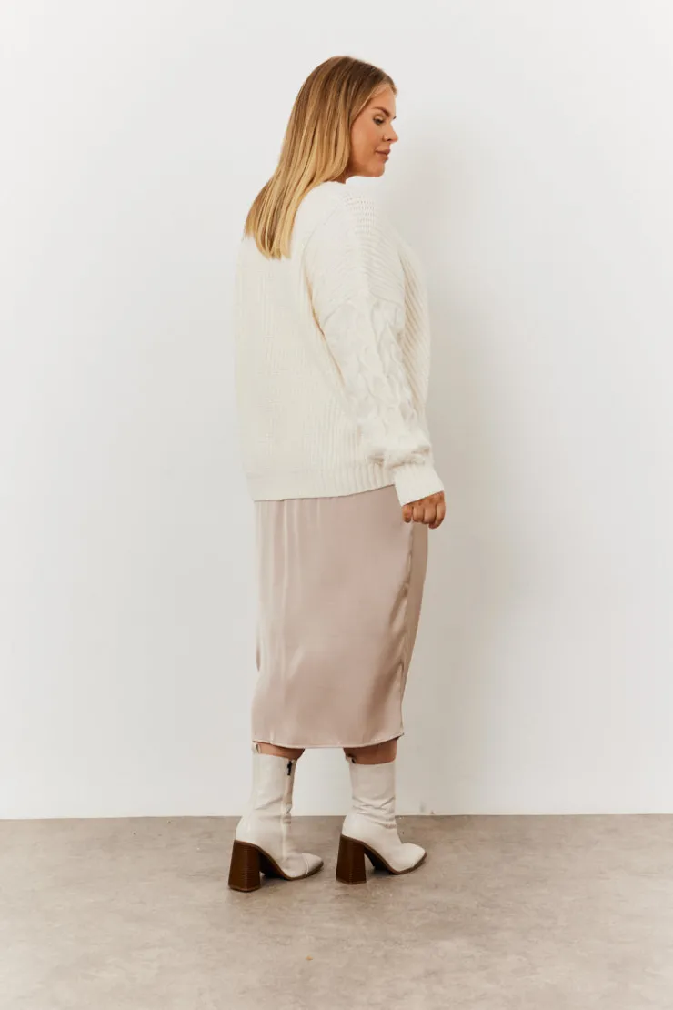 New In the Style Wrap Midi Skirt Cream