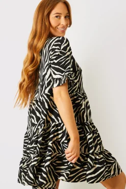 Outlet In the Style Zebra Smock Dress With Frill Sleeve Black